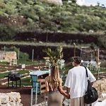 Cueva Thalia - Luxury Cave With Heated Indoor Pool And Garden בית נופש *