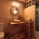 Cueva Thalia - Luxury Cave With Heated Indoor Pool And Garden
