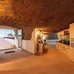 Cueva Thalia - Luxury Cave With Heated Indoor Pool And Garden *